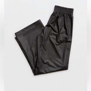 NWT! Aerie Offline Real Luxe Leather Wide Leg Pant sz S